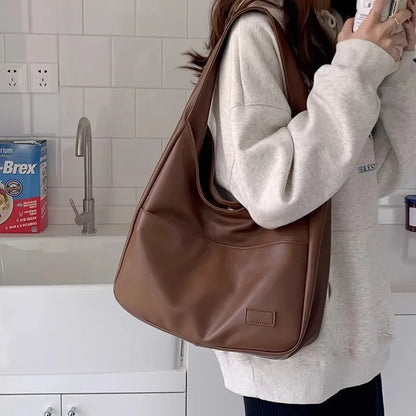 Korean Style Large Capacity Single Shoulder Bucket Bag Commuter Tote Bag Simple Fashion Retro Bag Soft Polyester Lining